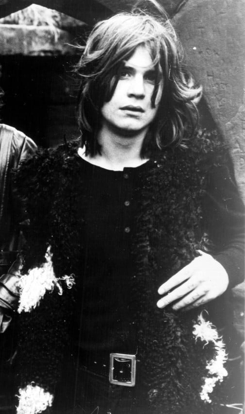 Zomrel Ozzy.